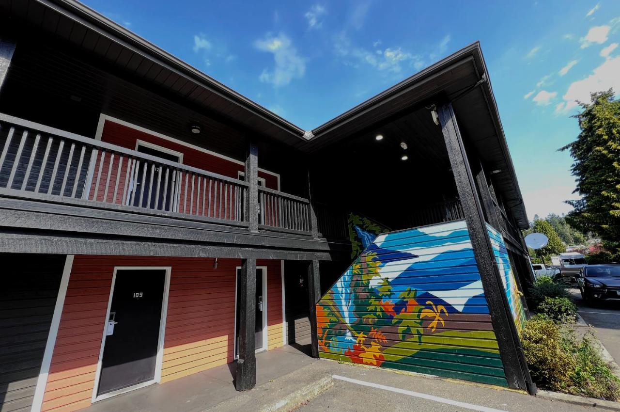 The Oceanside, A Coast Hotel Sechelt Ngoại thất bức ảnh