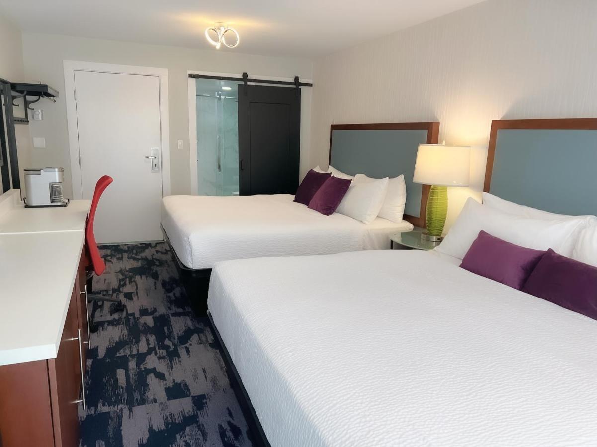 The Oceanside, A Coast Hotel Sechelt Ngoại thất bức ảnh